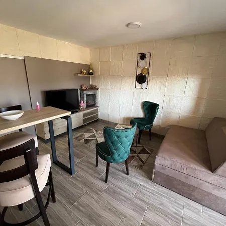 Apartment Joka Vrdnik