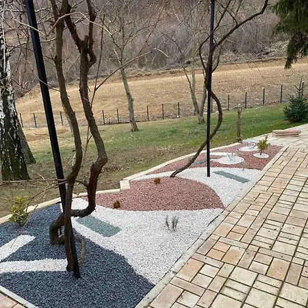 Joka * Vrdnik